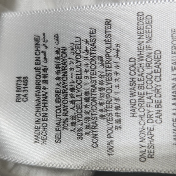 White BCBG Max Azria long sleeved hi-low top - small - Picture 4 of 5